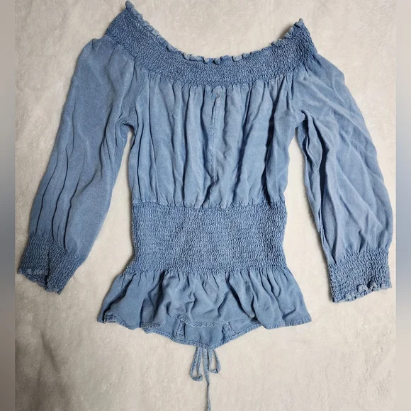 Style Envy Top Size S Small Crop Off Shoulder Denim Shirt Blouse - Picture 5 of 5